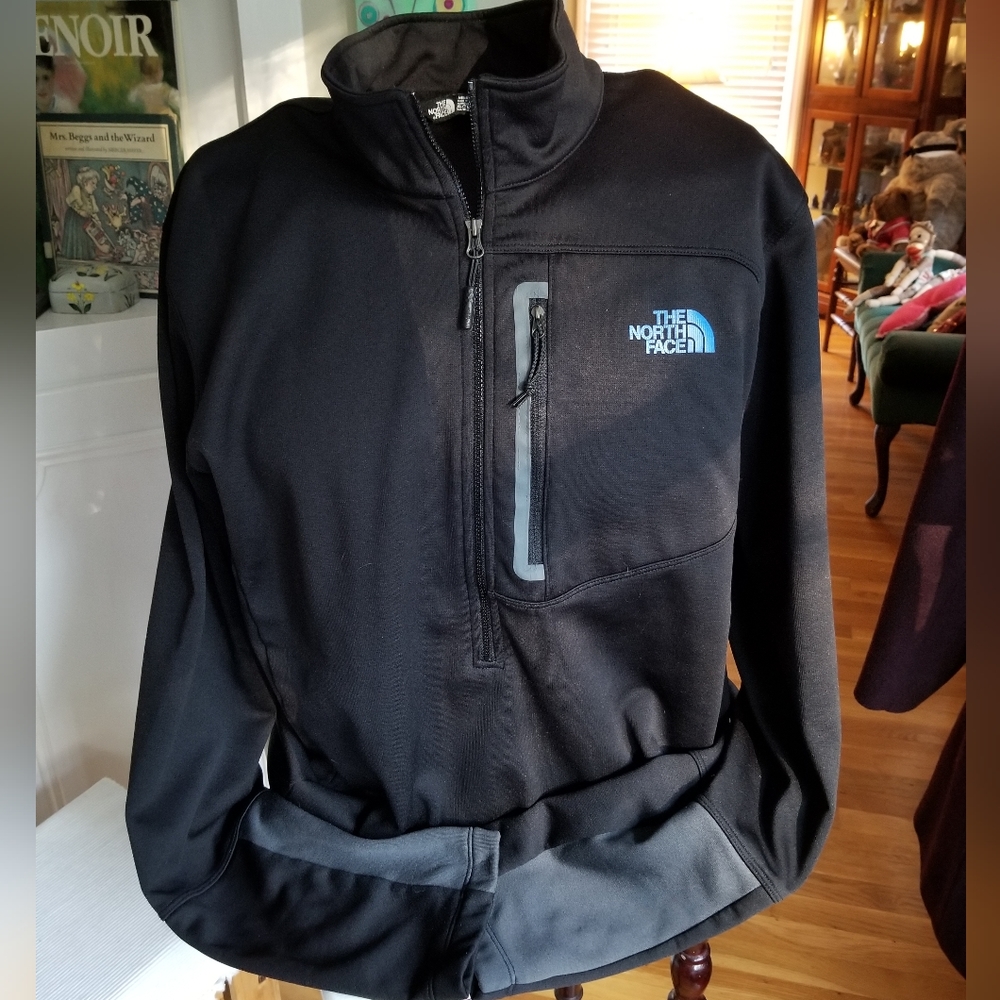 The North Face Pullover - image 4